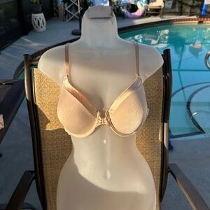 Vanity fair 38B front closure